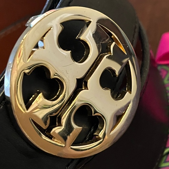 1.5” Tory Burch Reversible Belt XS Smooth Leather main image 10